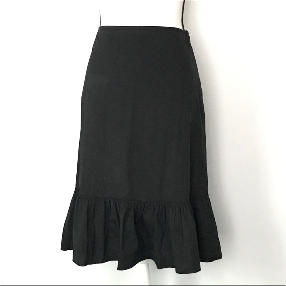 J. Crew black ruffle skirt, EUC, size 2
